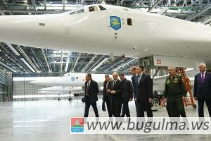 Путин предложил назвать один из ракетоносцев Ту-160 в честь Минтимера Шаймиева