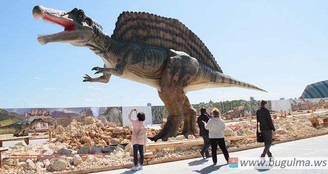 В Казани открылся парк динозавров