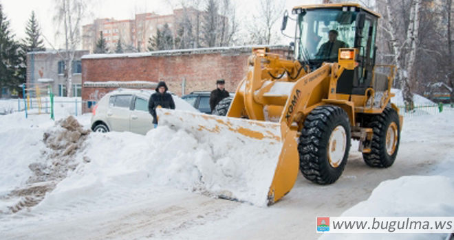 Последствия снегопада в Бугульме ликвидируют до конца недели