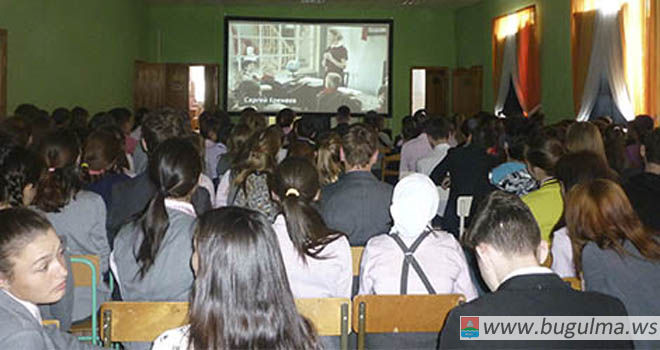 Карабашским школьникам рассказали о войне