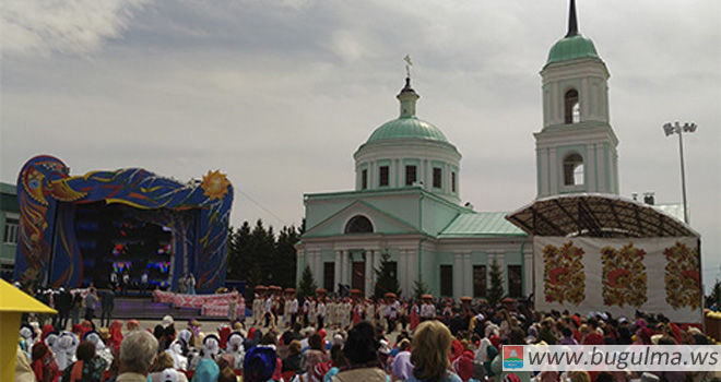 Бугульминцы приняли участие во Всероссийском фестивале русского фольклора
