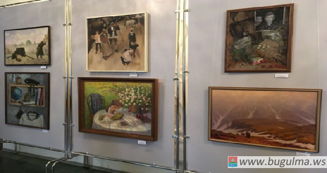 В Бугульме открылась выставка о комсомоле живописцев юго-востока Татарстана.