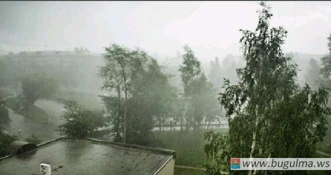 В Татарстане объявили штормовое предупреждение из-за гроз, града и ливней .