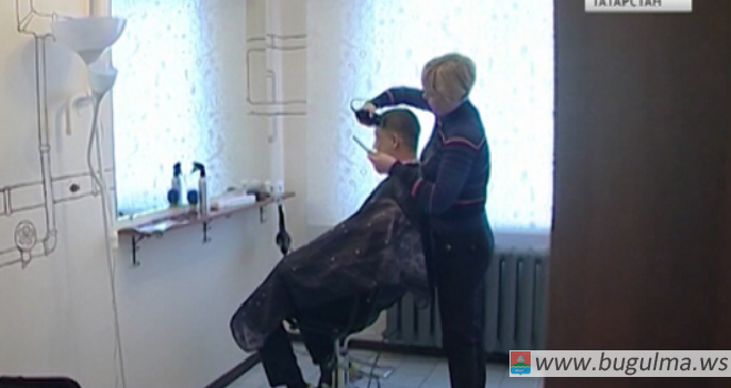 В Татарстане парикмахерским разрешат работать при соблюдении санитарных норм.