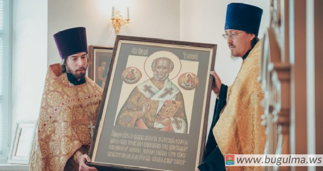 Образ Святителя Николая Чудотворца подарен Казанско-Богородицкому монастырю Бугульмы.