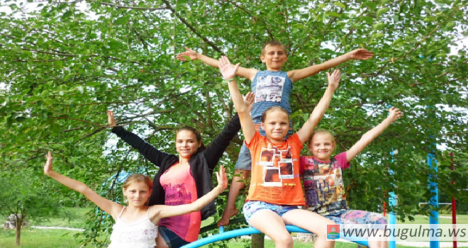 В детских лагерях Татарстана будут соблюдать дистанцию и разделять дискотеки.