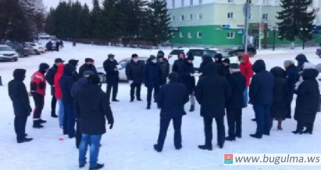 В Бугульме выдвинули идеи по новогоднему оформлению центральной площади.