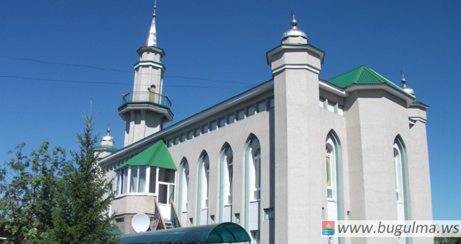 В Центральной мечети г. Бугульма прошел открытый урок татарского языка.