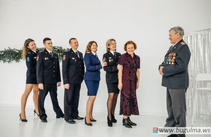 Бугульминцы Маркеловы: папа — полковник, дети — подполковники.