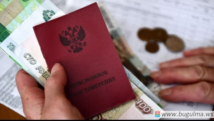 В России выросла пенсия у работающих пенсионеров.