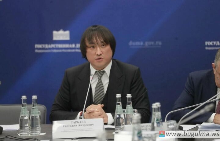 Депутат Тарбаев назвал сомнительной идею ввести «Шуфутинов день».