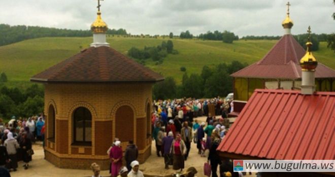 Бугульминцы пpиняли участие в тоpжествах в день памяти Паpаскевы Пятницы