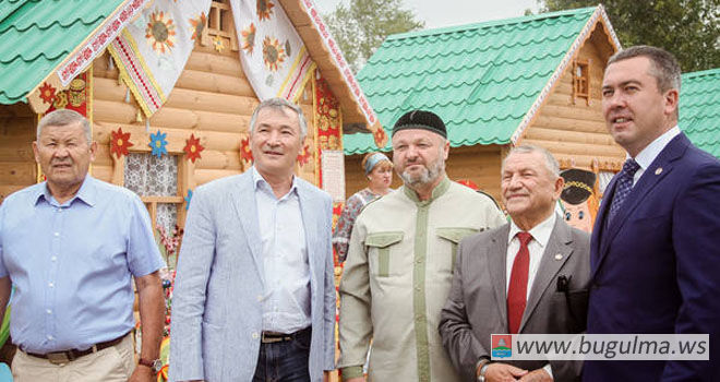 Бугульминская делегация открыла Сабантуй в Тюмени