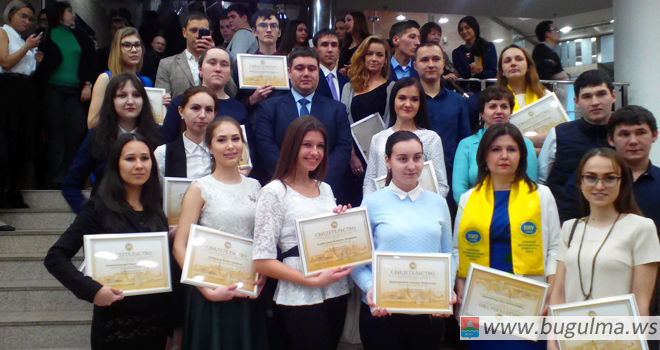 В г. Казань состоялась церемония вручения специальной государственной стипендии Республики Татарстан за 2016 год