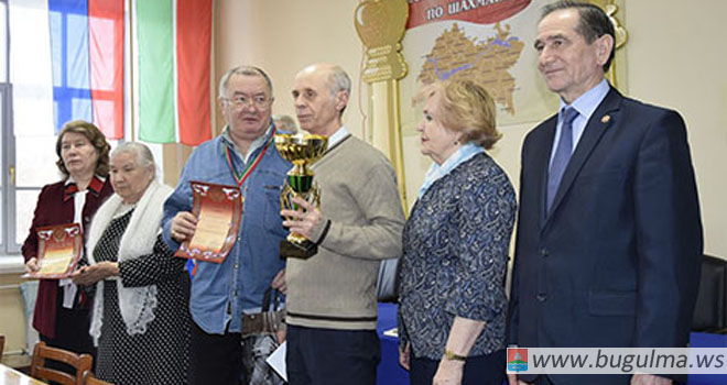 Бугульминцы стали вторыми в финале республиканского шахматного турнира среди пенсионеров