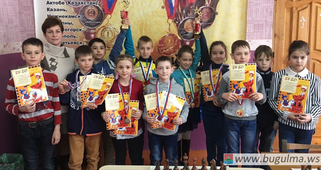 19 марта в г. Бавлы состоялись XV Традиционный турнир по шахматам «БУ-БO»
