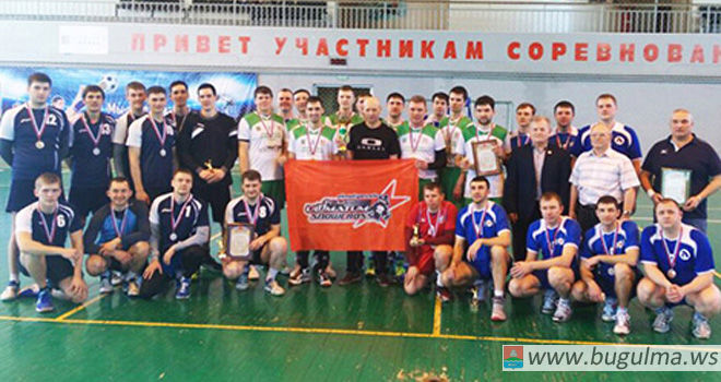 В Альметьевске заверщились соревнования по волейболу