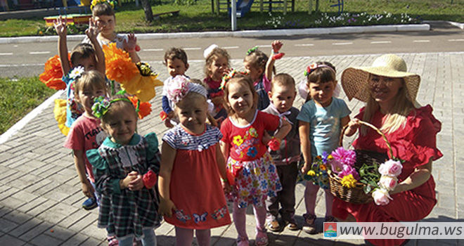 Бугульминские дошкольники встретились с феей цветов