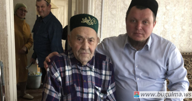 В канун 9 мая поздравили ветерана Великой Отечественной Войны.